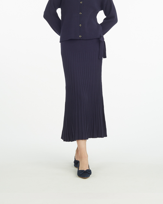 Draper James Nassau Navy Luxe Pleated Maxi Skirt – Classic