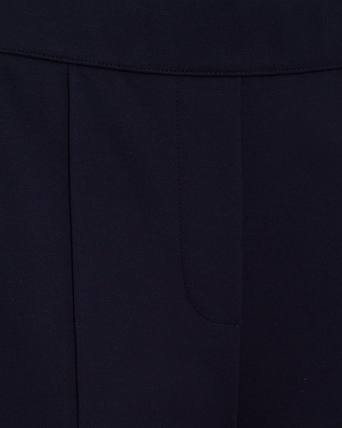 Draper James Black Flare Pants in Ponte – Classic Black