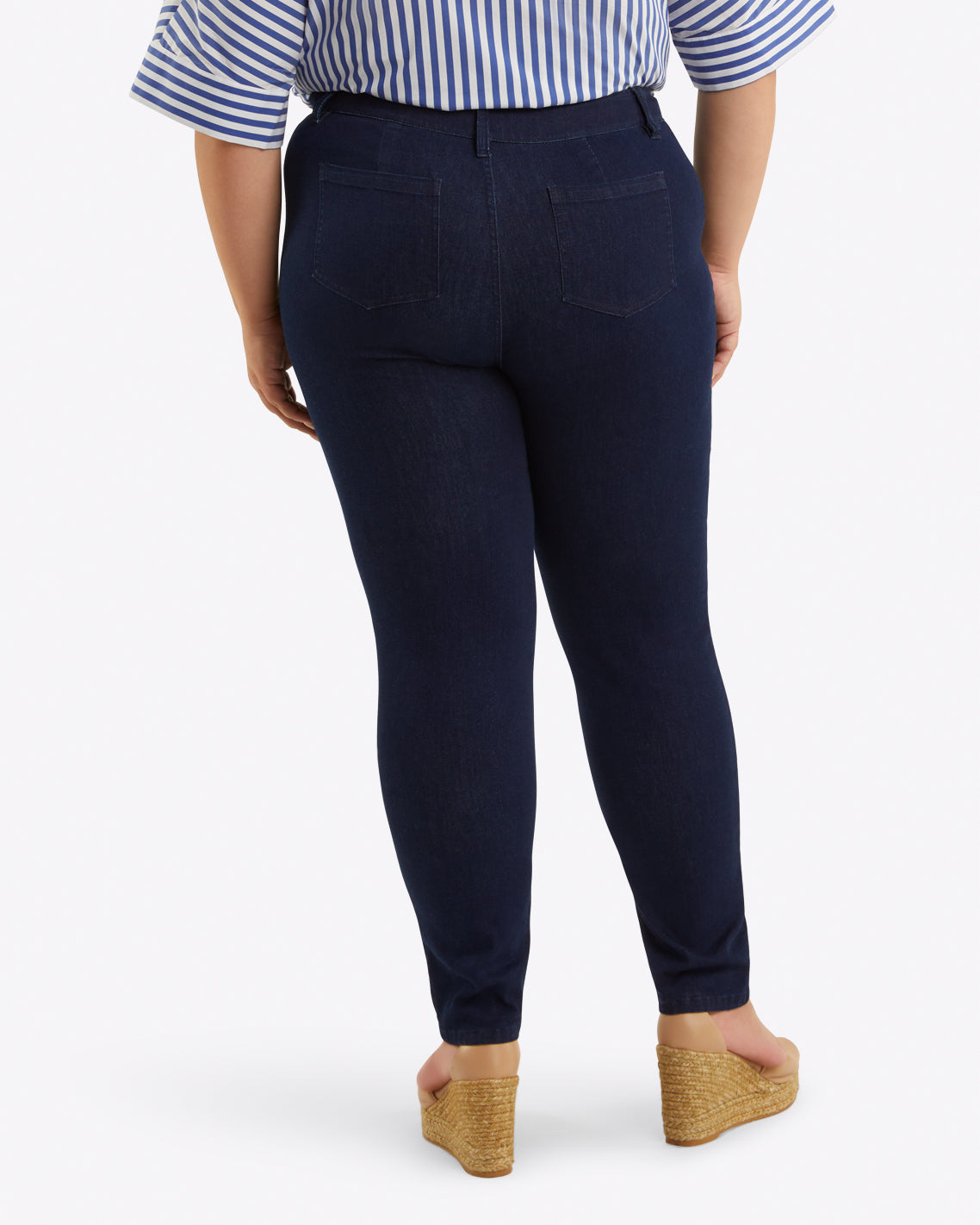 Draper James Dark Wash Mid-Rise Slim Jeans in Dark Wash