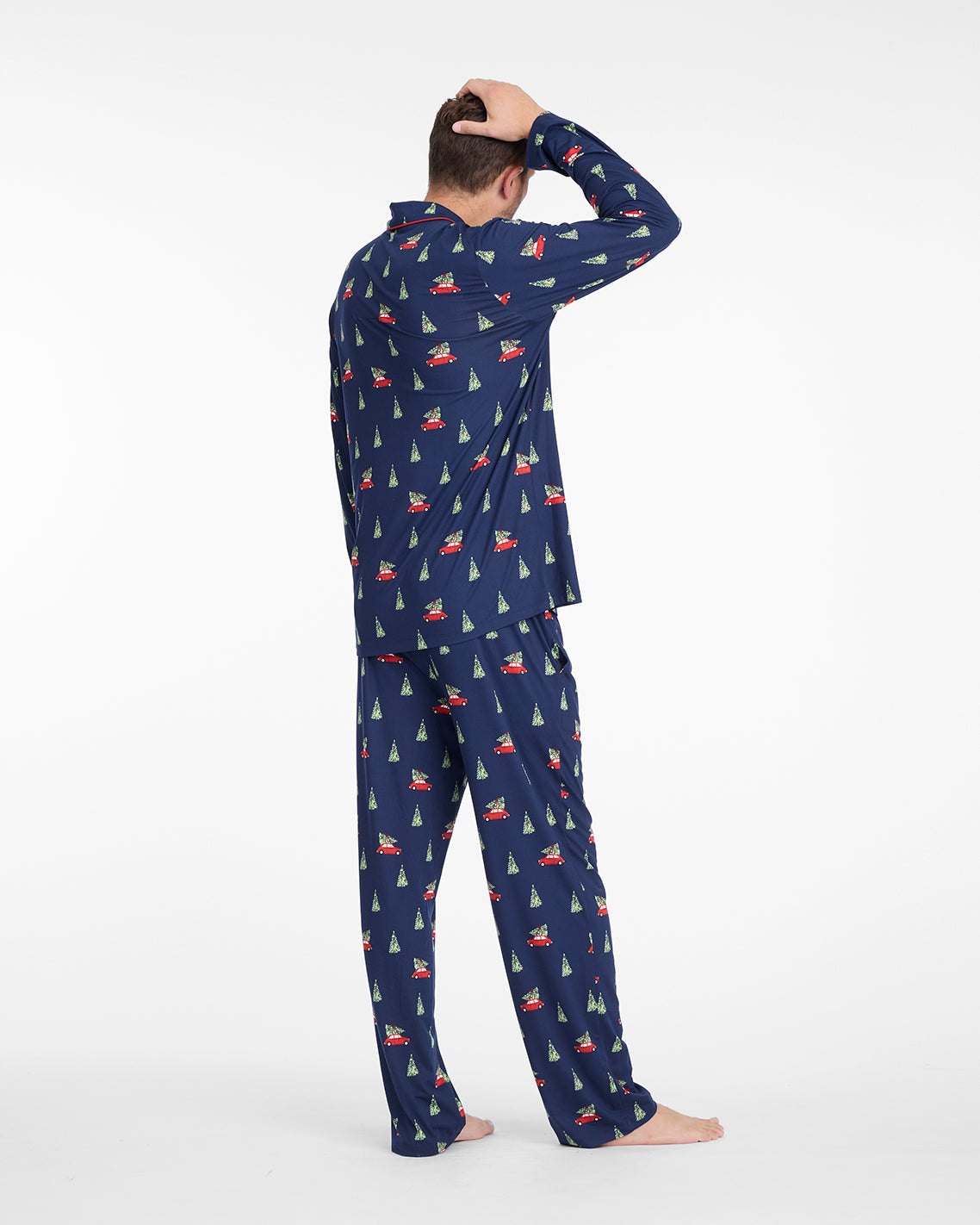 Draper James Nassau Navy Multi Men's Long-Sleeve Pajama Set in Holiday Trees
