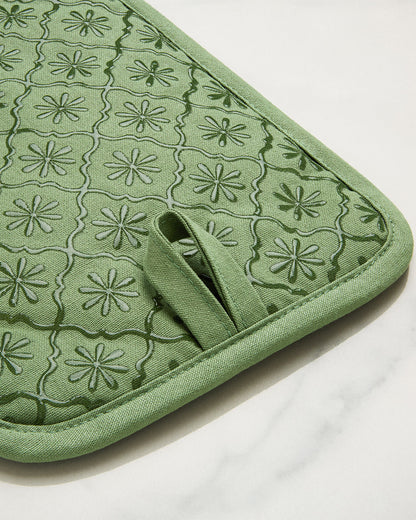Draper James Green Geometric Floral Pot Holder Set in Seafoam