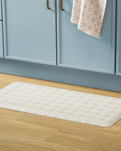 Draper James Natural Geometric Floral Kitchen Mat in Natural