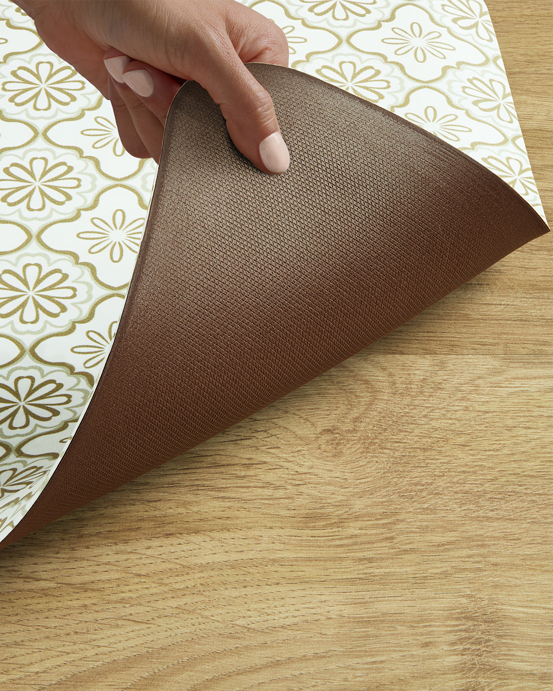 Draper James Natural Geometric Floral Kitchen Mat in Natural