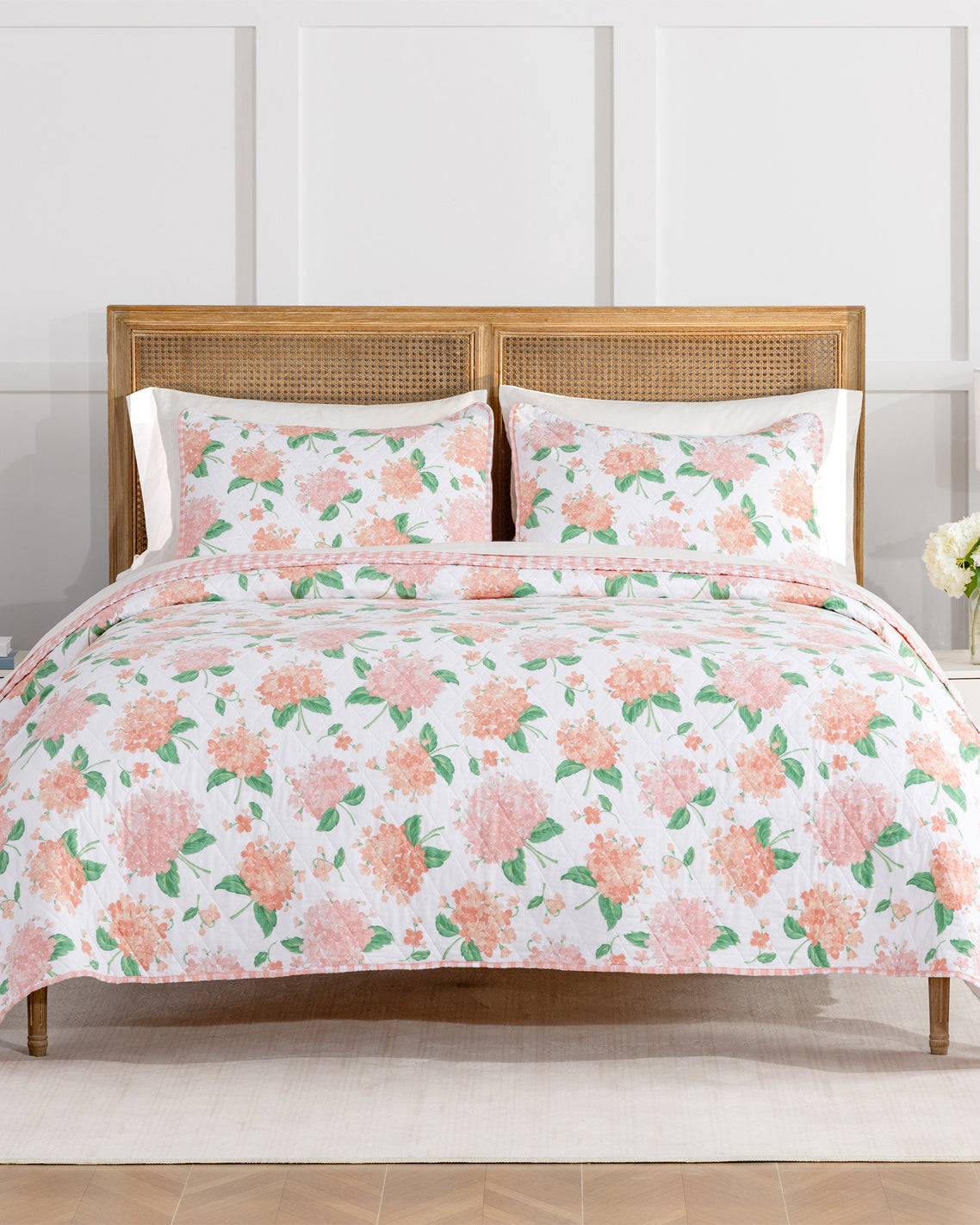 Draper James Pink Olivia Hydrangea Quilt Set