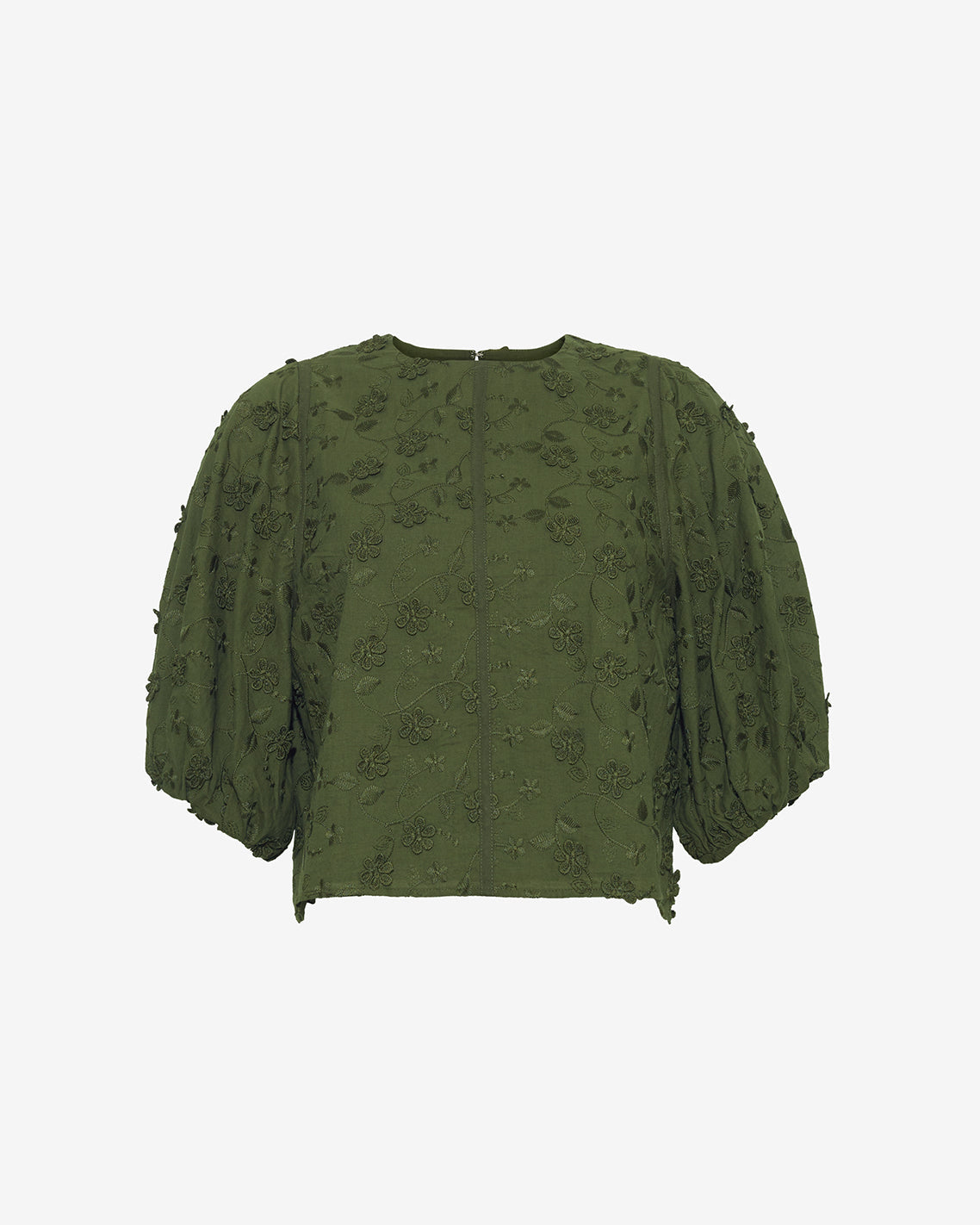 Draper James Embroidered Floral Jess Top in Embroidered Floral