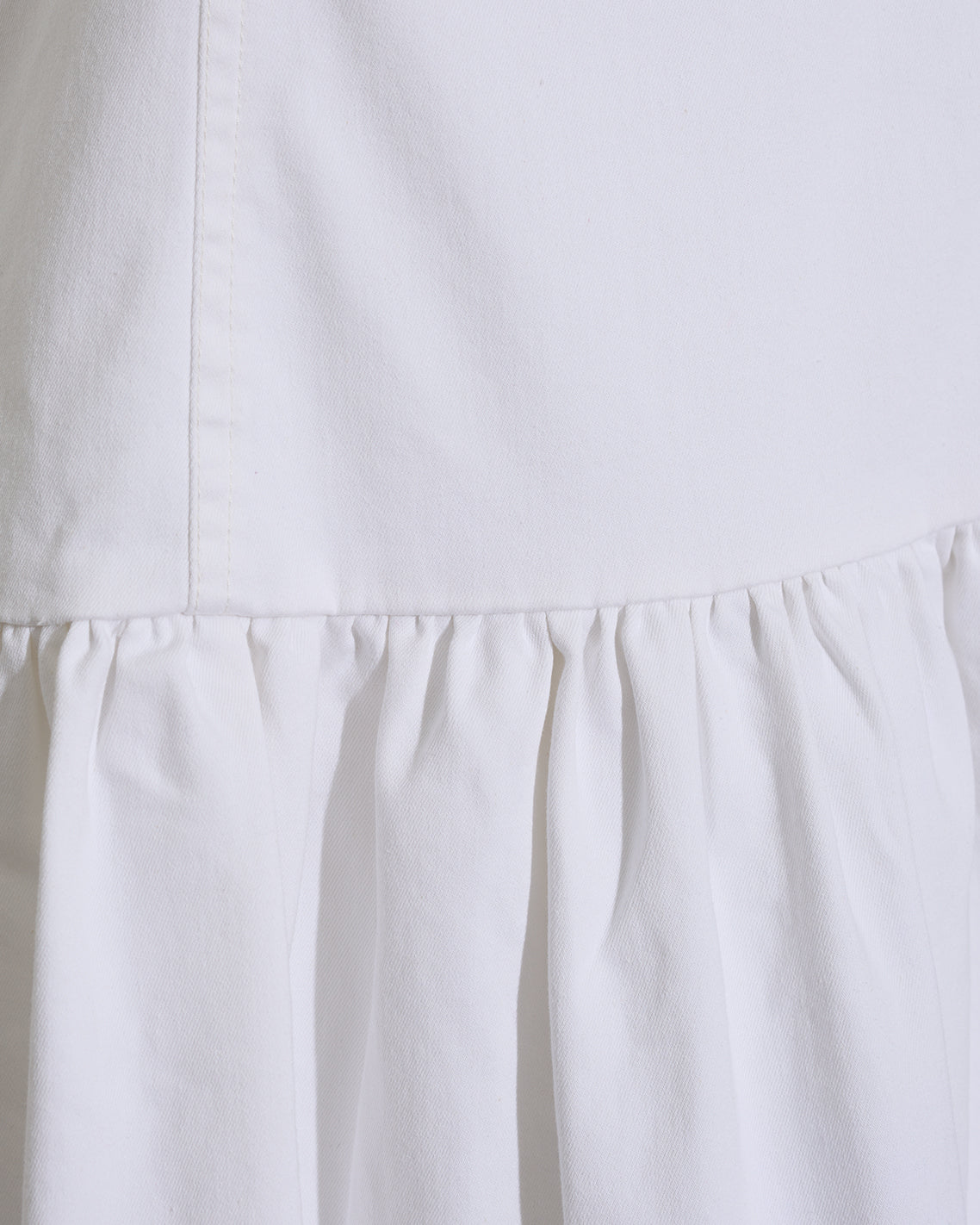 Draper James Magnolia White Colette Tailored Flounce Dress in Denim