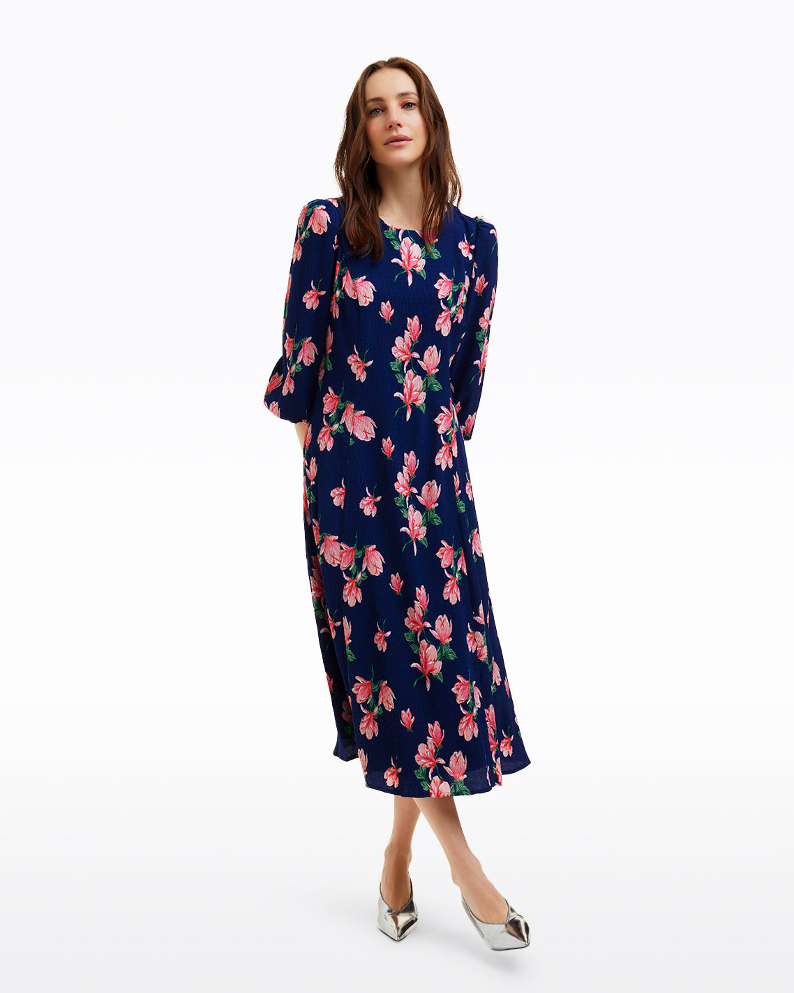 Draper James Magnolia Buds Matilda Crewneck Midi Dress in Magnolia Buds